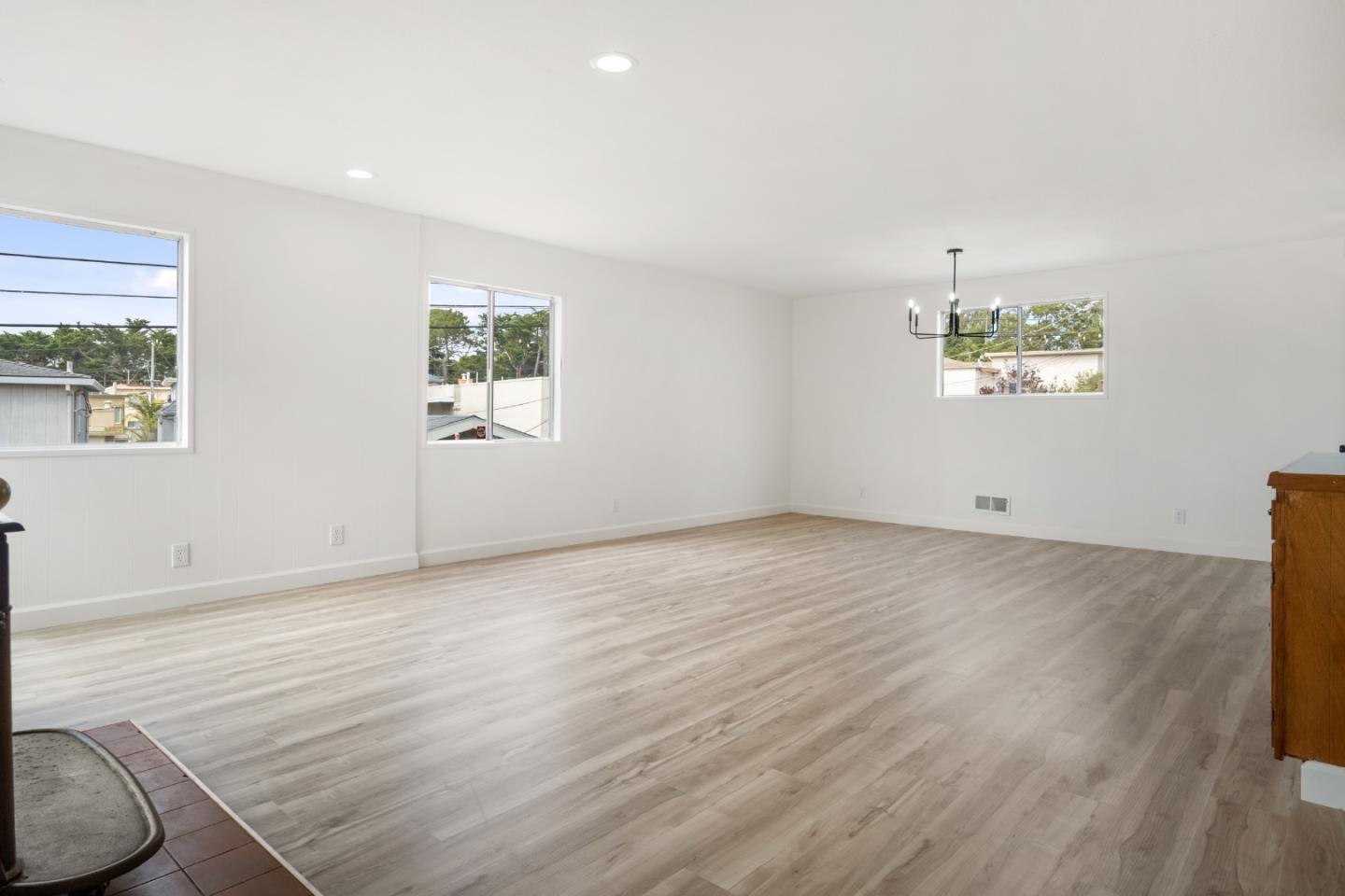Detail Gallery Image 18 of 45 For 58 N Mayfair Ave, Daly City,  CA 94015 - 4 Beds | 2 Baths