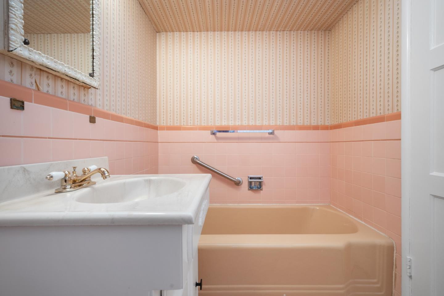 Detail Gallery Image 28 of 45 For 58 N Mayfair Ave, Daly City,  CA 94015 - 4 Beds | 2 Baths