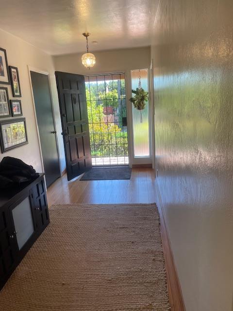 Detail Gallery Image 12 of 35 For 1301 East Juana, San Leandro,  CA 94577 - 3 Beds | 2/1 Baths