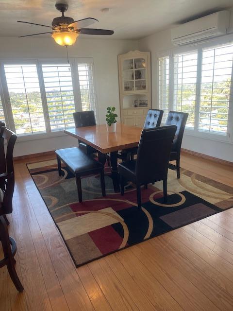 Detail Gallery Image 5 of 35 For 1301 East Juana, San Leandro,  CA 94577 - 3 Beds | 2/1 Baths