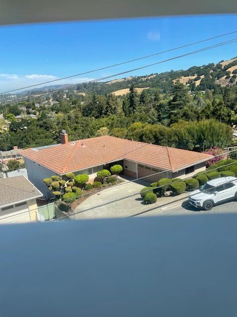 Detail Gallery Image 8 of 35 For 1301 East Juana, San Leandro,  CA 94577 - 3 Beds | 2/1 Baths