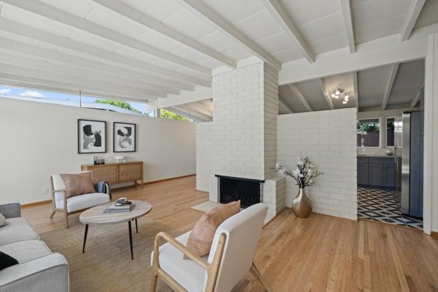 Detail Gallery Image 4 of 35 For 378 Woodhams Rd, Santa Clara,  CA 95051 - 3 Beds | 2 Baths