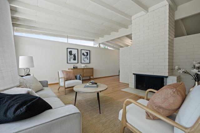 Detail Gallery Image 5 of 35 For 378 Woodhams Rd, Santa Clara,  CA 95051 - 3 Beds | 2 Baths