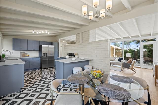 Detail Gallery Image 7 of 35 For 378 Woodhams Rd, Santa Clara,  CA 95051 - 3 Beds | 2 Baths