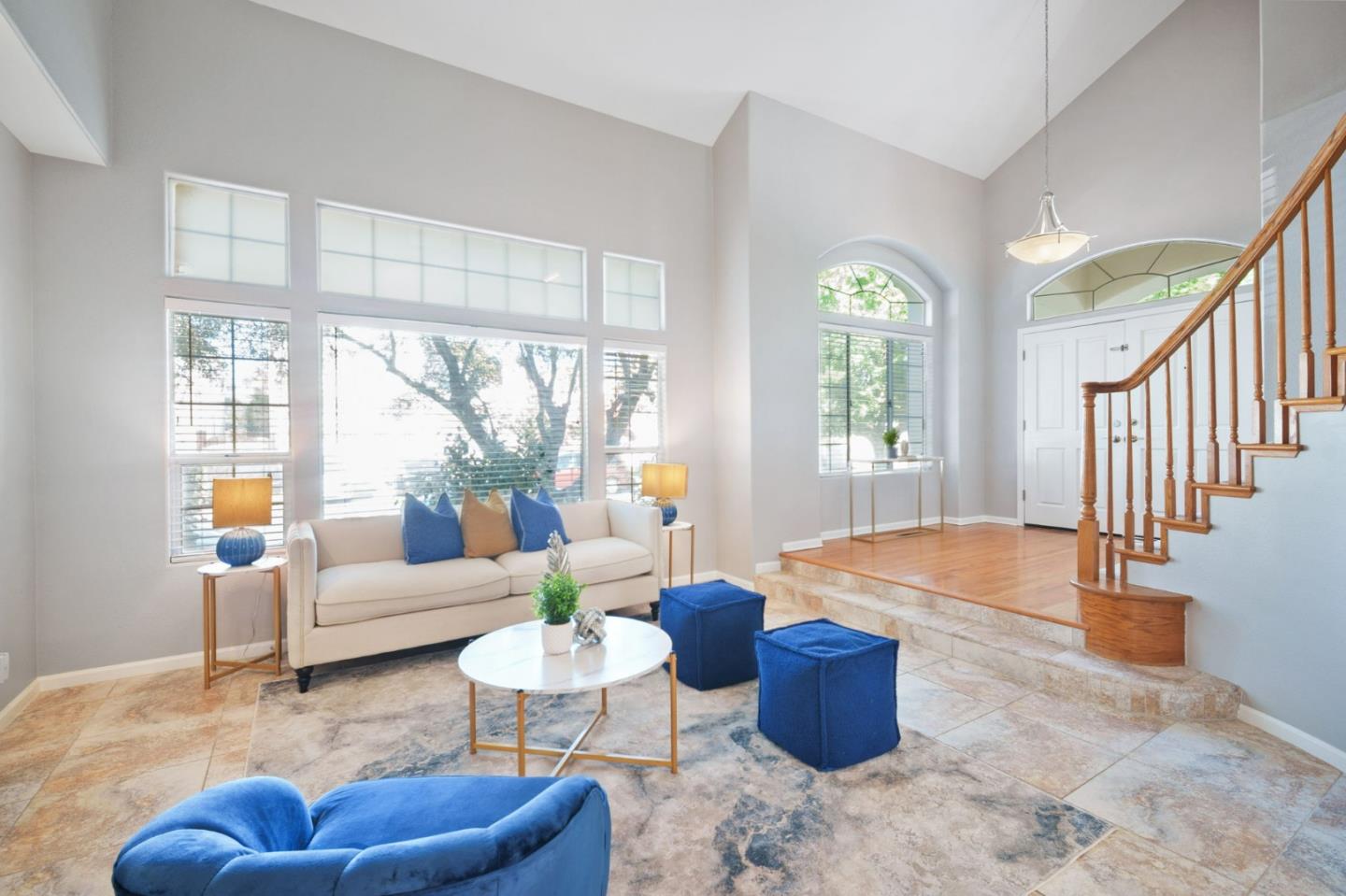 Detail Gallery Image 11 of 44 For 483 via Sorrento, Morgan Hill,  CA 95037 - 4 Beds | 3 Baths