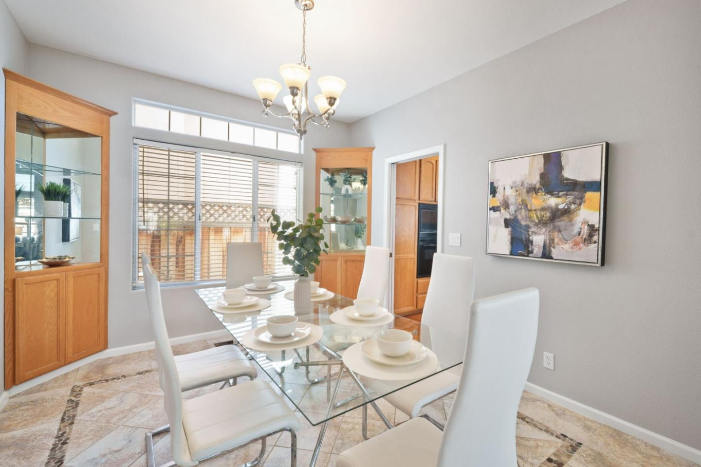 Detail Gallery Image 12 of 44 For 483 via Sorrento, Morgan Hill,  CA 95037 - 4 Beds | 3 Baths