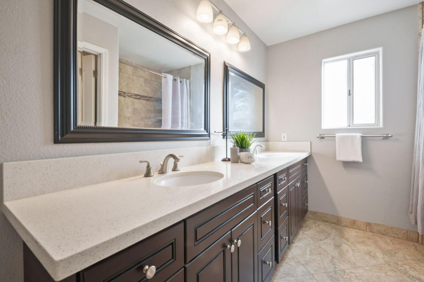 Detail Gallery Image 25 of 44 For 483 via Sorrento, Morgan Hill,  CA 95037 - 4 Beds | 3 Baths