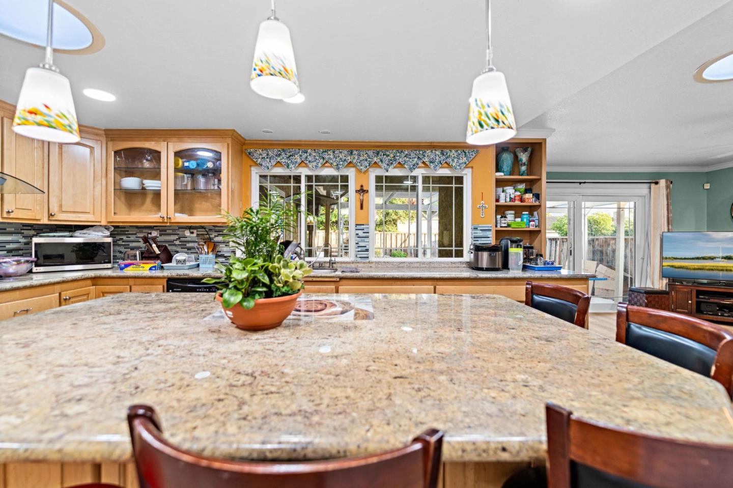 Detail Gallery Image 14 of 36 For 3328 Arqueado Dr, San Jose,  CA 95148 - 4 Beds | 2 Baths
