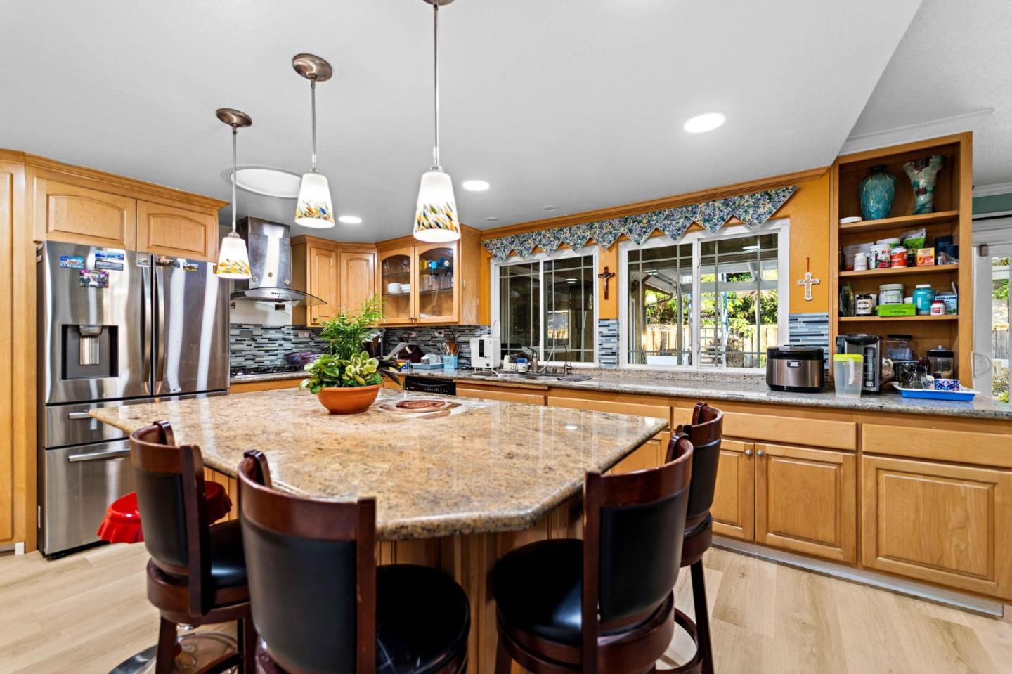 Detail Gallery Image 15 of 36 For 3328 Arqueado Dr, San Jose,  CA 95148 - 4 Beds | 2 Baths