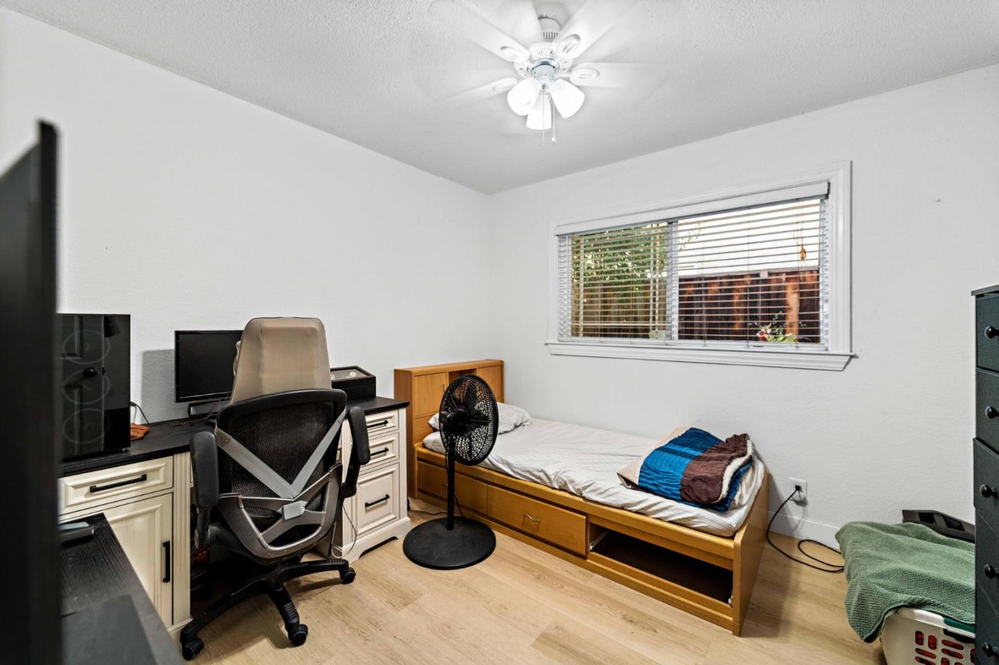 Detail Gallery Image 23 of 36 For 3328 Arqueado Dr, San Jose,  CA 95148 - 4 Beds | 2 Baths