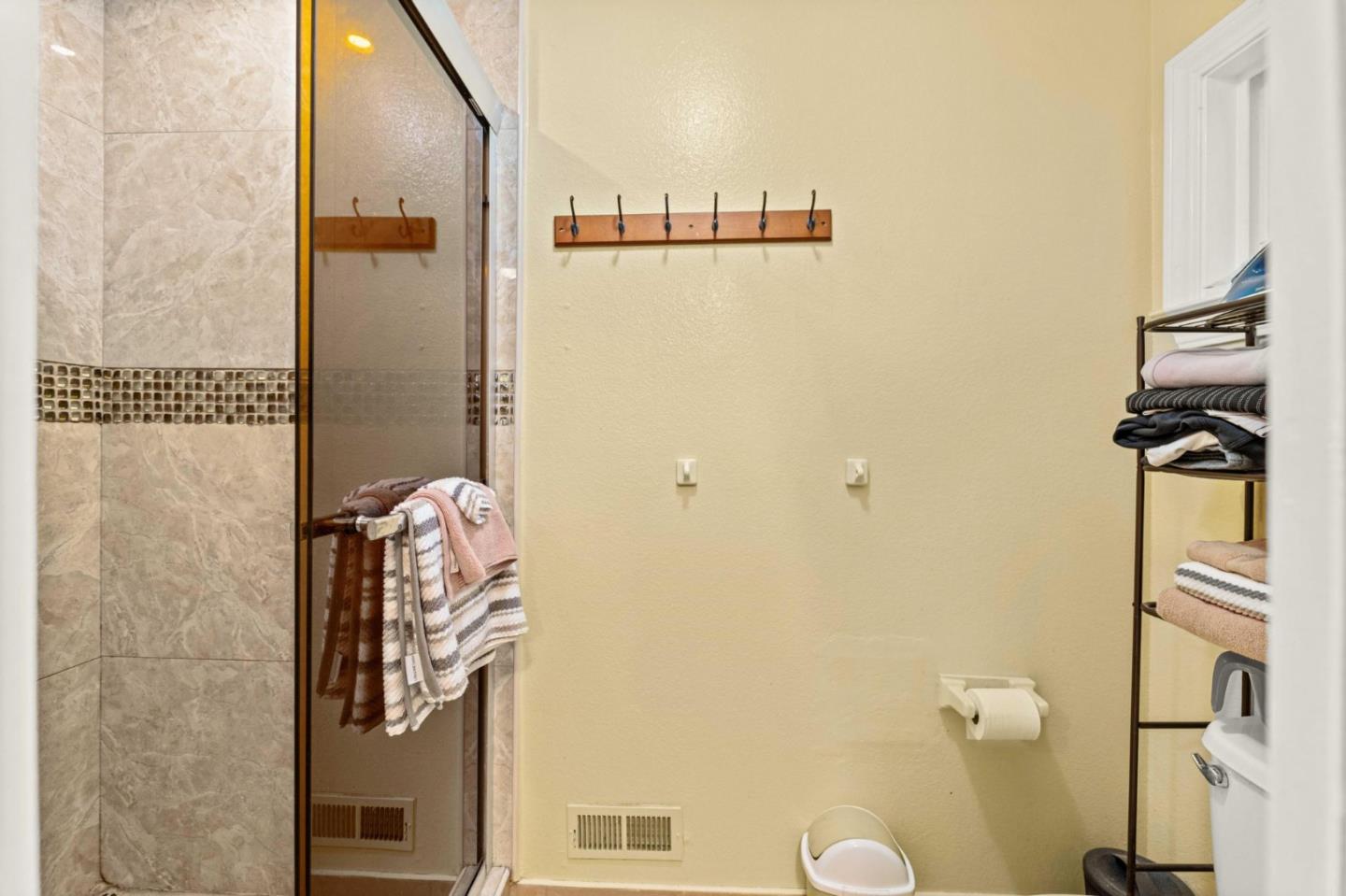 Detail Gallery Image 28 of 36 For 3328 Arqueado Dr, San Jose,  CA 95148 - 4 Beds | 2 Baths