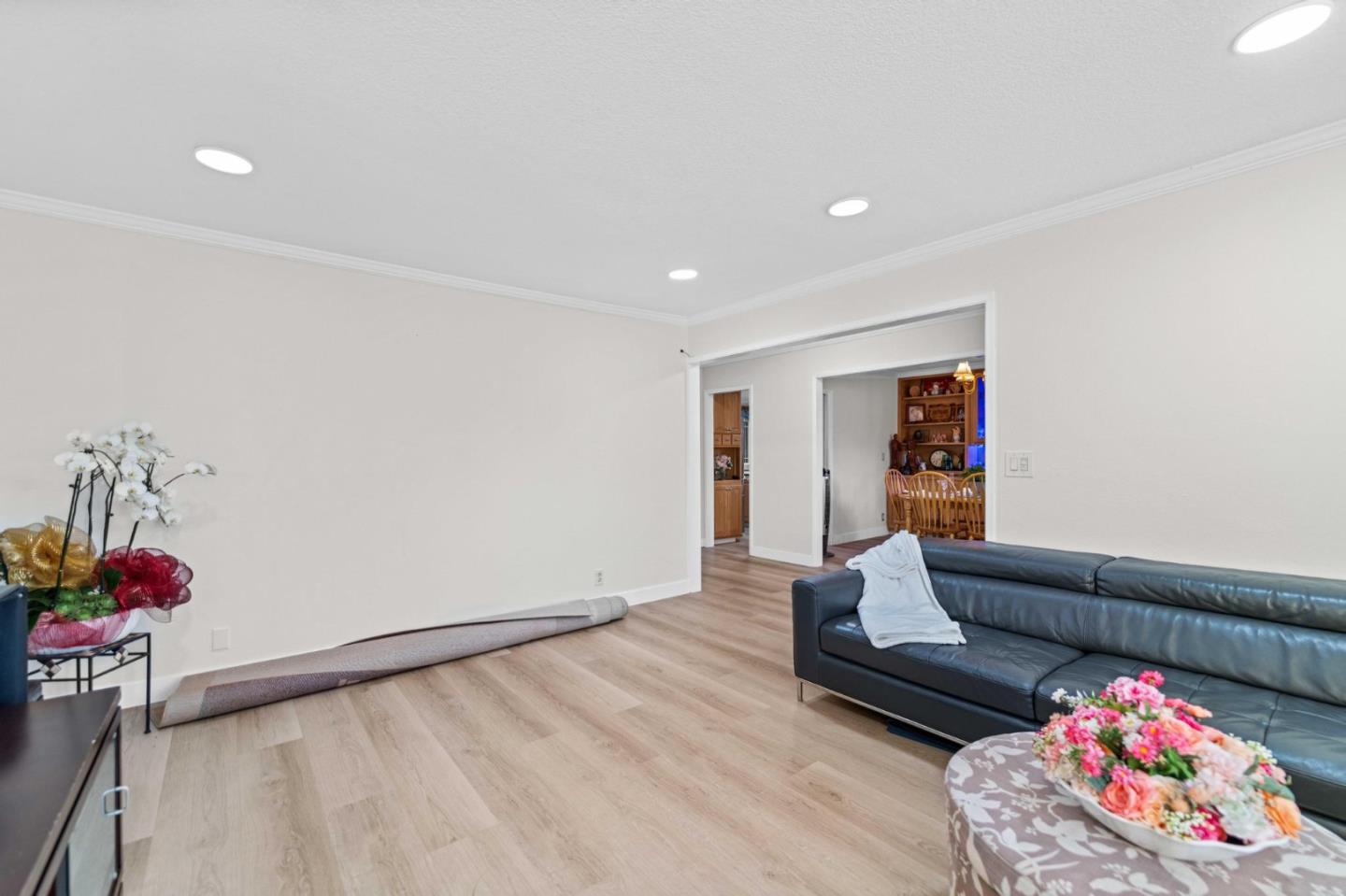 Detail Gallery Image 7 of 36 For 3328 Arqueado Dr, San Jose,  CA 95148 - 4 Beds | 2 Baths
