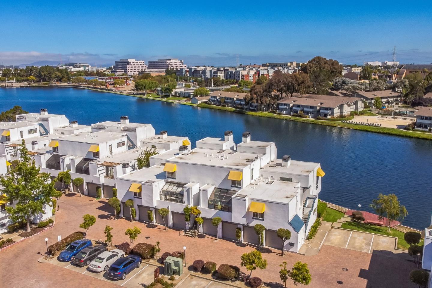 Detail Gallery Image 10 of 41 For 1029 Lido Ln, Foster City,  CA 94404 - 2 Beds | 2 Baths