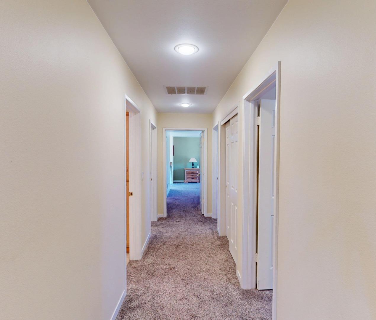 Detail Gallery Image 24 of 55 For 1127 Montecito Cir, Salinas,  CA 93901 - 3 Beds | 2 Baths