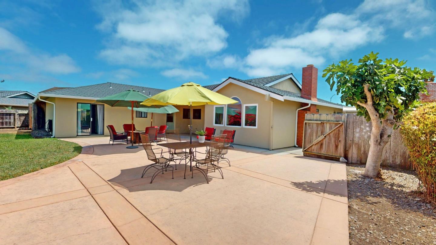 Detail Gallery Image 47 of 55 For 1127 Montecito Cir, Salinas,  CA 93901 - 3 Beds | 2 Baths