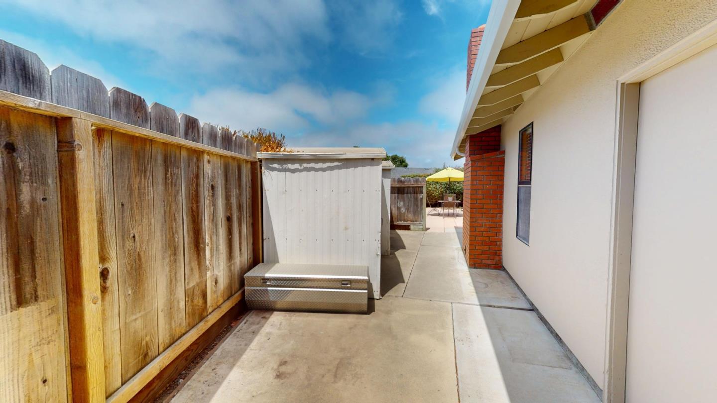 Detail Gallery Image 52 of 55 For 1127 Montecito Cir, Salinas,  CA 93901 - 3 Beds | 2 Baths