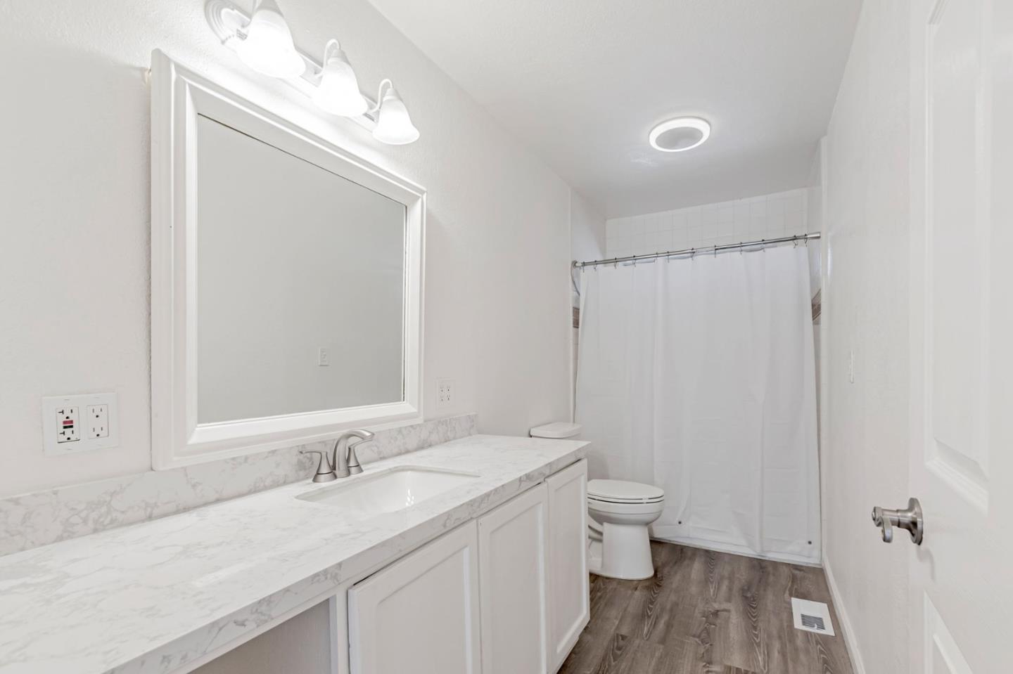 Detail Gallery Image 12 of 44 For 3014 Florence Ave, San Jose,  CA 95127 - 7 Beds | 5 Baths