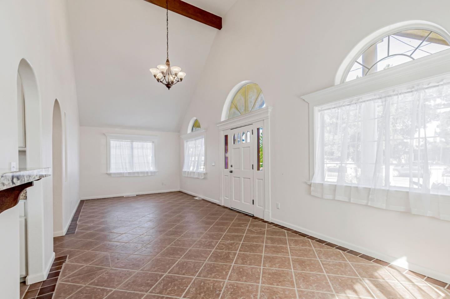 Detail Gallery Image 3 of 44 For 3014 Florence Ave, San Jose,  CA 95127 - 7 Beds | 5 Baths