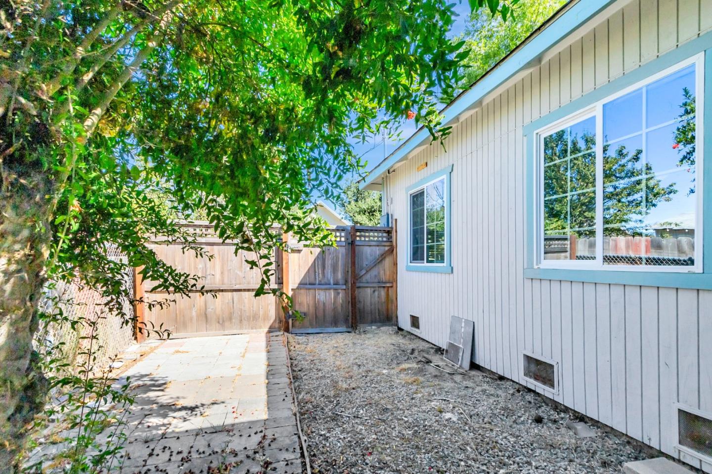 Detail Gallery Image 31 of 44 For 3014 Florence Ave, San Jose,  CA 95127 - 7 Beds | 5 Baths