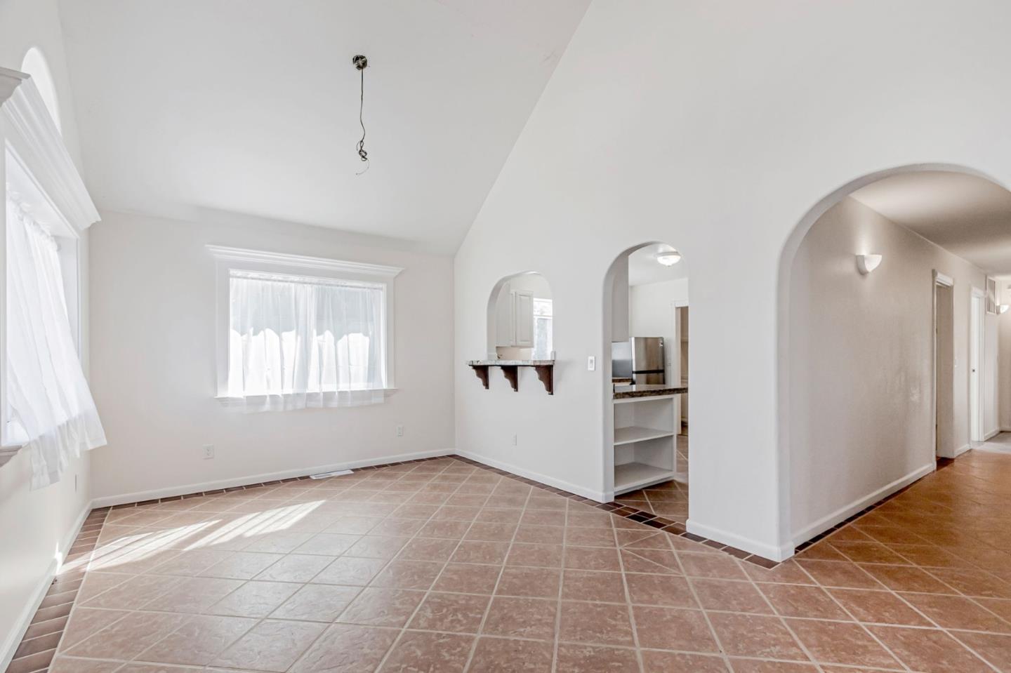 Detail Gallery Image 6 of 44 For 3014 Florence Ave, San Jose,  CA 95127 - 7 Beds | 5 Baths