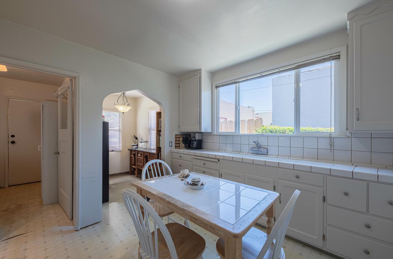 Detail Gallery Image 8 of 29 For 315 Archer St, Salinas,  CA 93901 - – Beds | – Baths