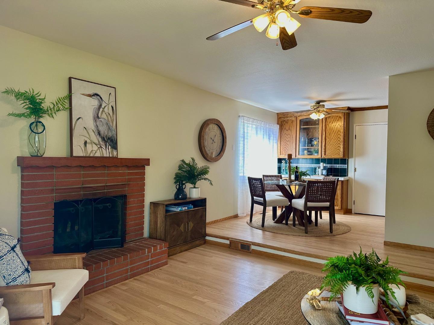 Detail Gallery Image 7 of 13 For 6284 Lillian Way, San Jose,  CA 95120 - 3 Beds | 2 Baths