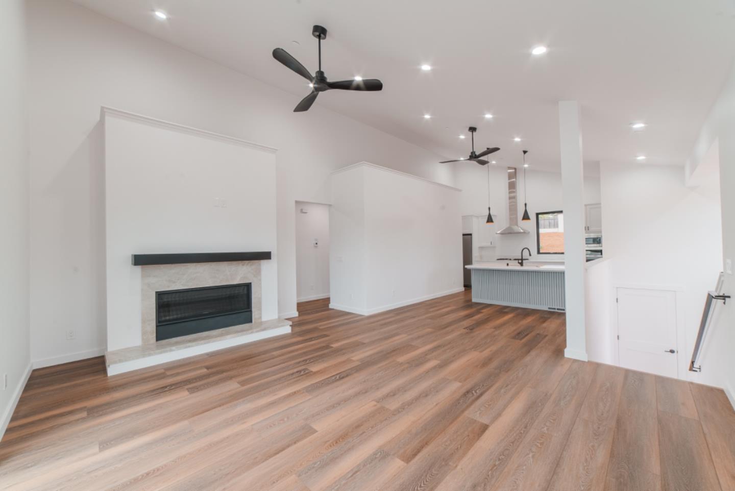 Detail Gallery Image 14 of 37 For 54 Sill Rd, Royal Oaks,  CA 95076 - 4 Beds | 2/1 Baths