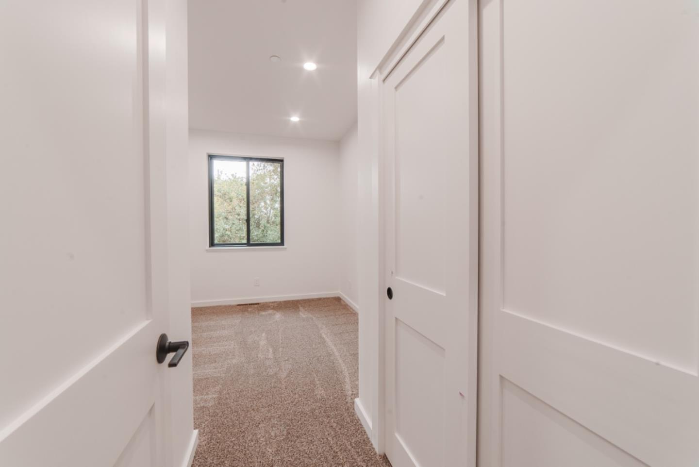 Detail Gallery Image 20 of 37 For 54 Sill Rd, Royal Oaks,  CA 95076 - 4 Beds | 2/1 Baths