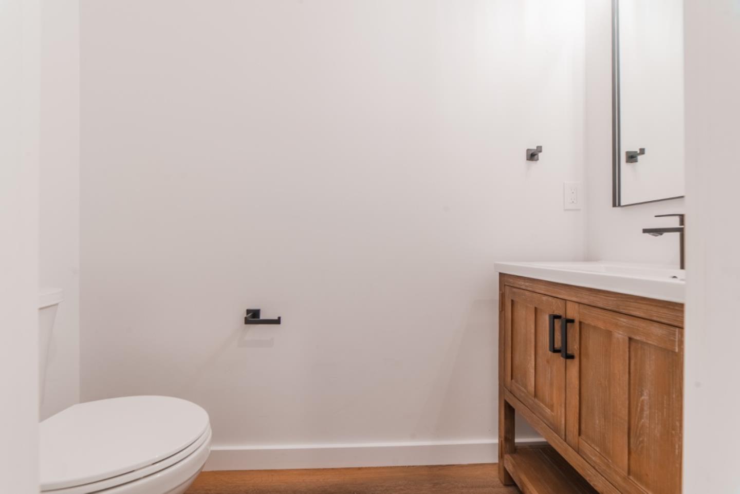 Detail Gallery Image 24 of 37 For 54 Sill Rd, Royal Oaks,  CA 95076 - 4 Beds | 2/1 Baths