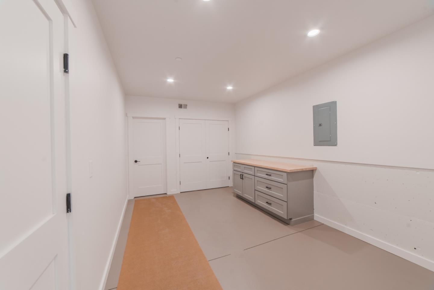 Detail Gallery Image 5 of 37 For 54 Sill Rd, Royal Oaks,  CA 95076 - 4 Beds | 2/1 Baths