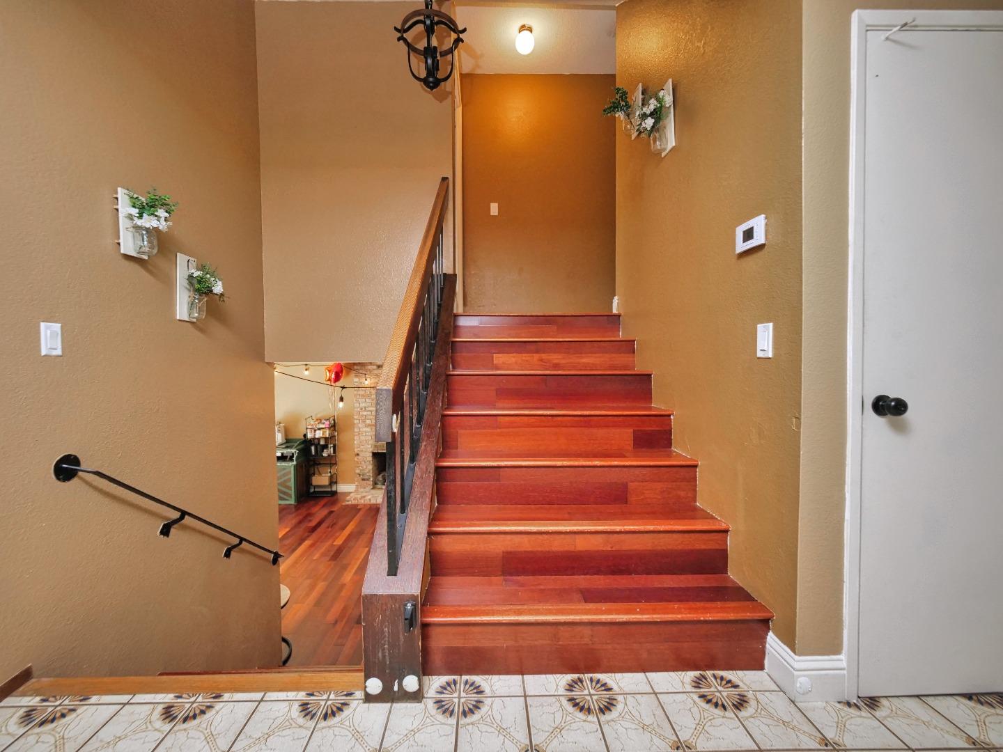 Detail Gallery Image 15 of 37 For 5909 Amend Rd, El Sobrante,  CA 94803 - 4 Beds | 3 Baths