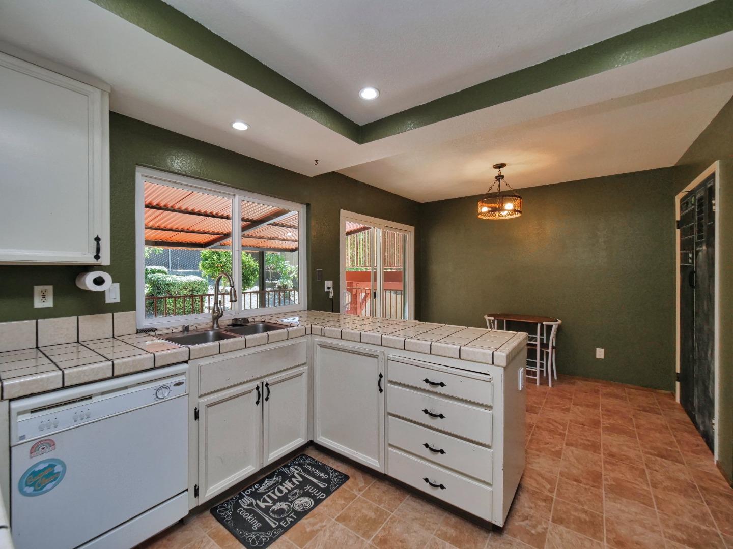Detail Gallery Image 37 of 37 For 5909 Amend Rd, El Sobrante,  CA 94803 - 4 Beds | 3 Baths
