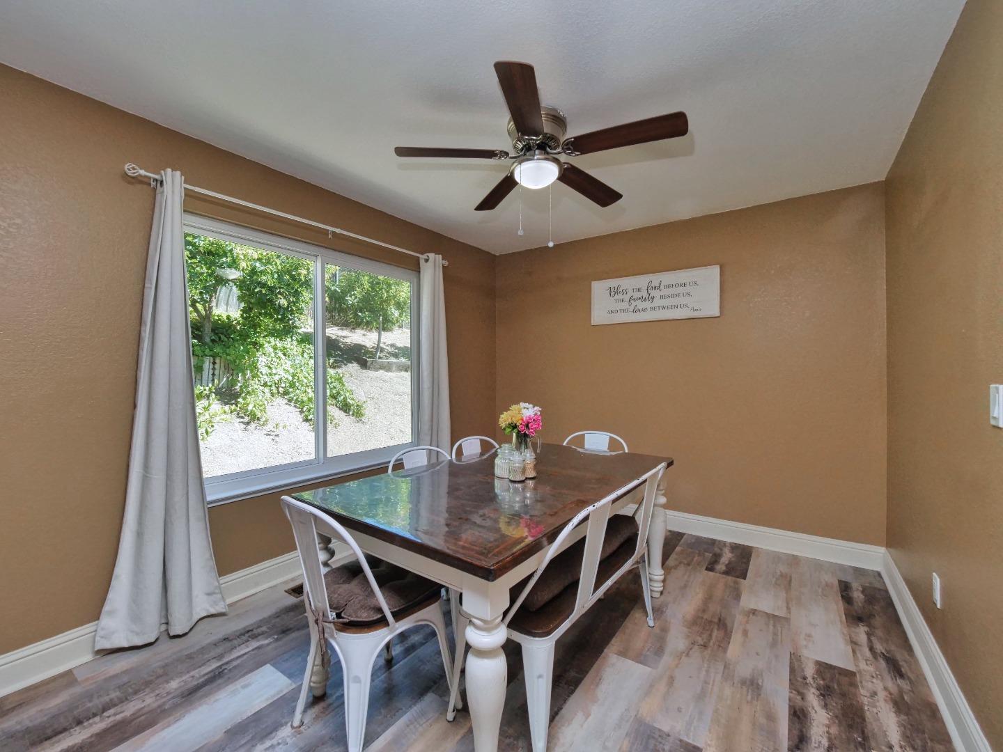 Detail Gallery Image 9 of 37 For 5909 Amend Rd, El Sobrante,  CA 94803 - 4 Beds | 3 Baths