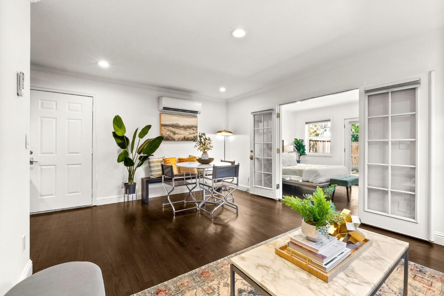 Detail Gallery Image 4 of 32 For 424 5th Ave, Redwood City,  CA 94063 - 2 Beds | 1 Baths