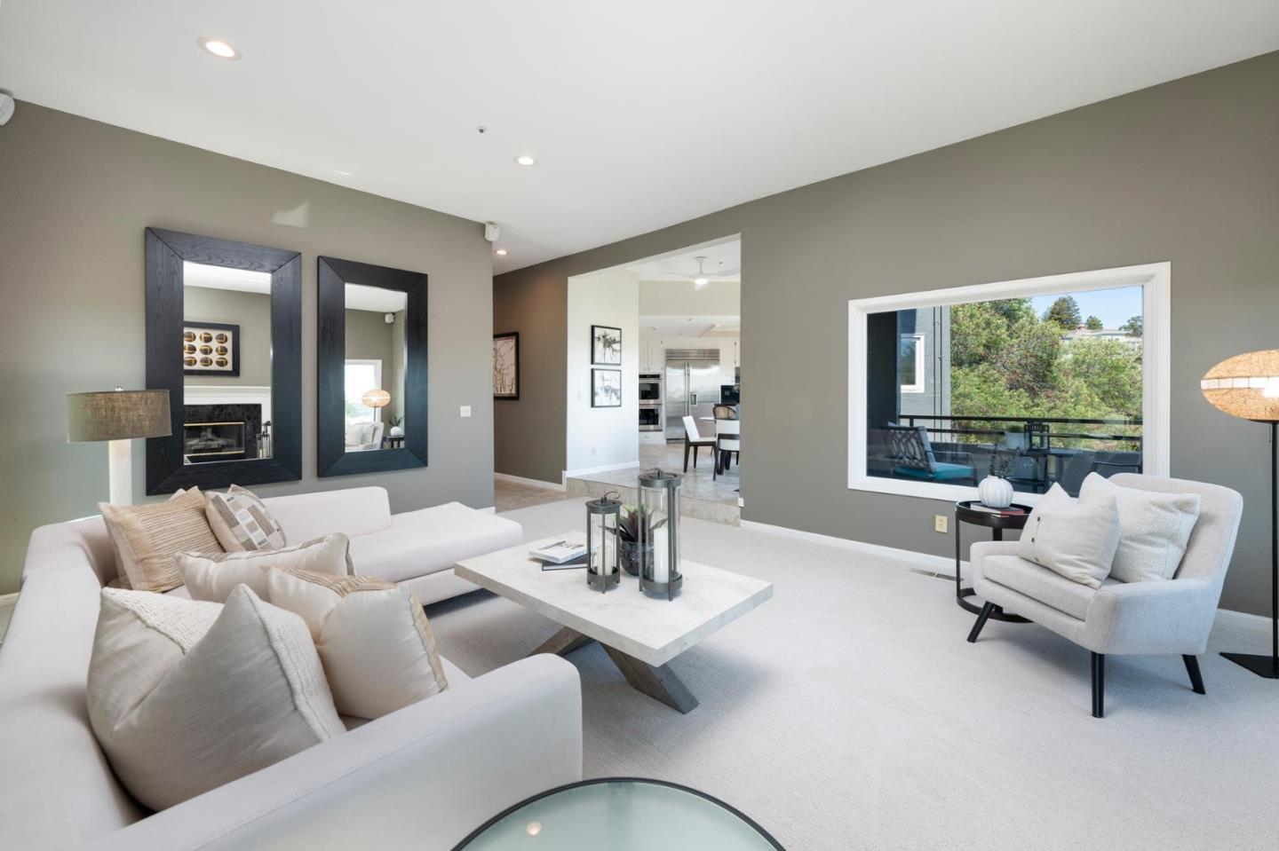 Detail Gallery Image 15 of 46 For 711 Best Ct, San Carlos,  CA 94070 - 5 Beds | 3/1 Baths