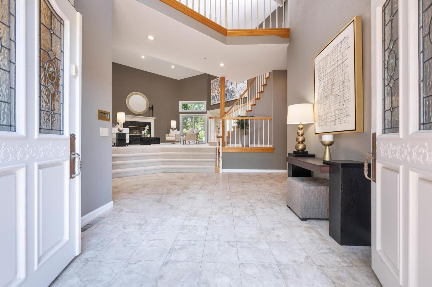 Detail Gallery Image 7 of 46 For 711 Best Ct, San Carlos,  CA 94070 - 5 Beds | 3/1 Baths
