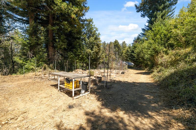Detail Gallery Image 8 of 42 For 280 Sweetwater Ln, Ben Lomond,  CA 95005 - – Beds | – Baths