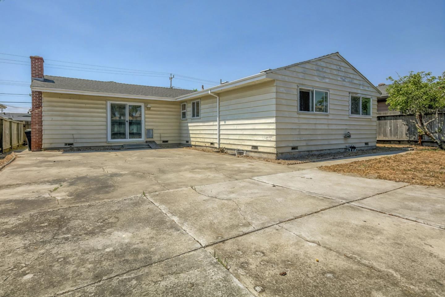 Detail Gallery Image 14 of 24 For 61 Shady Oaks Dr, Watsonville,  CA 95076 - 3 Beds | 2 Baths