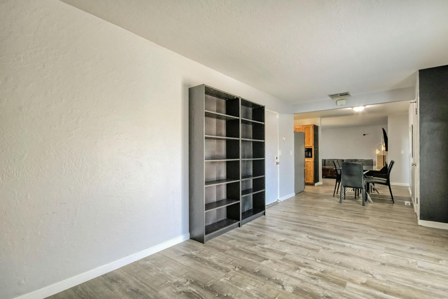 Detail Gallery Image 17 of 24 For 61 Shady Oaks Dr, Watsonville,  CA 95076 - 3 Beds | 2 Baths