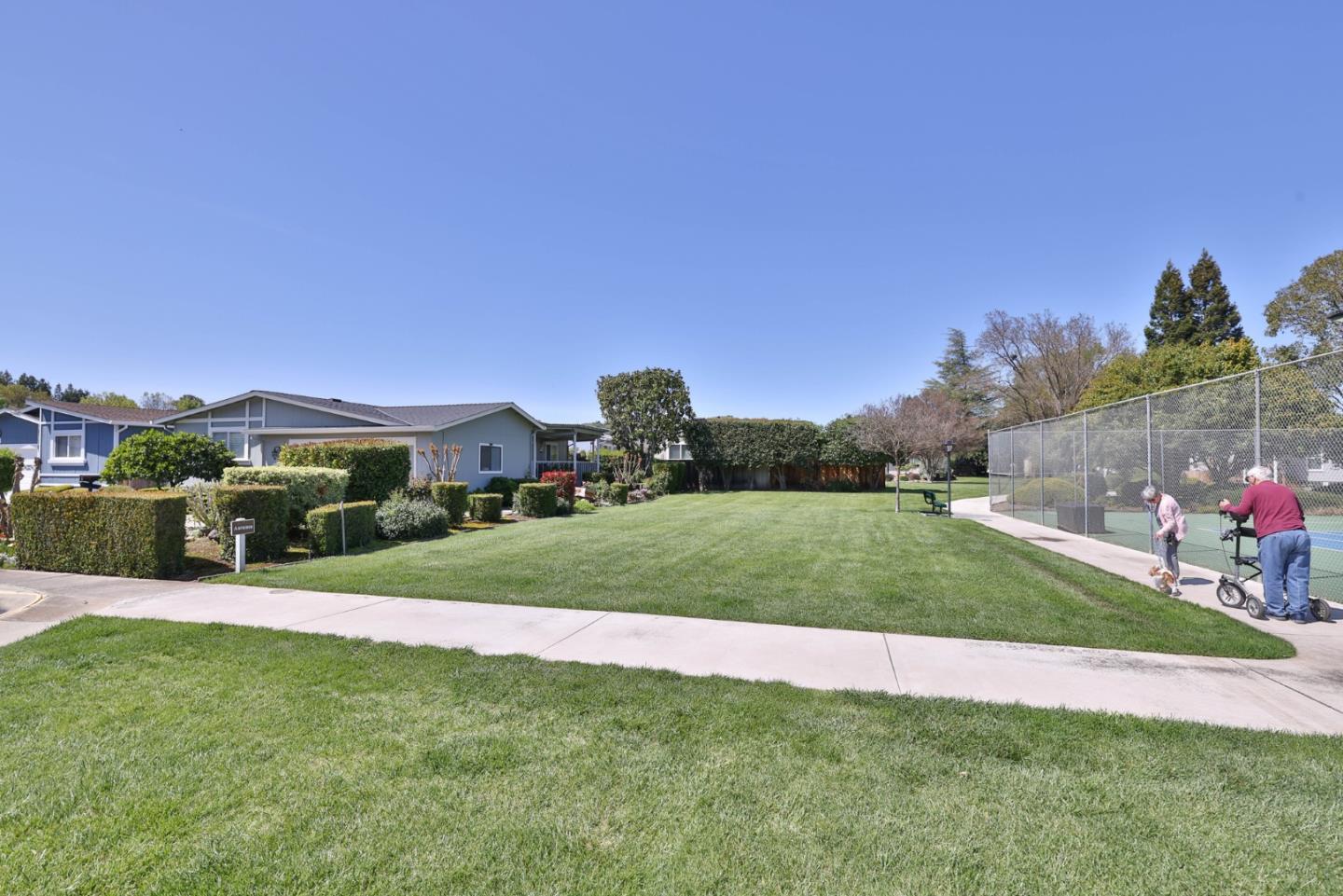 Detail Gallery Image 23 of 35 For 42 Dewey #42,  Morgan Hill,  CA 95037 - 3 Beds | 2 Baths