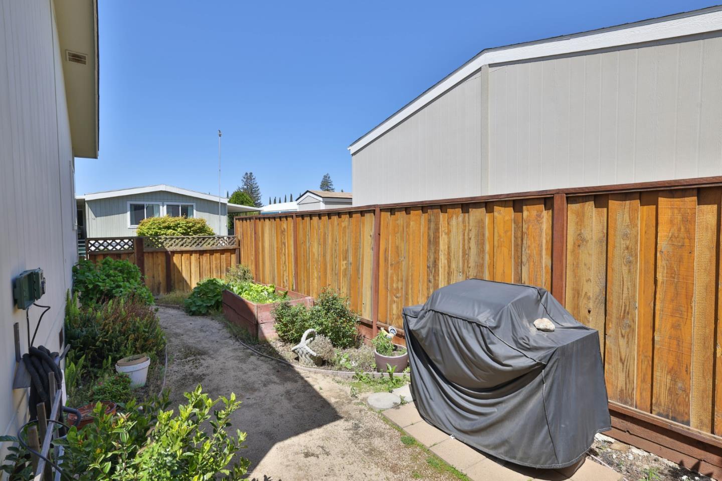 Detail Gallery Image 29 of 35 For 42 Dewey #42,  Morgan Hill,  CA 95037 - 3 Beds | 2 Baths