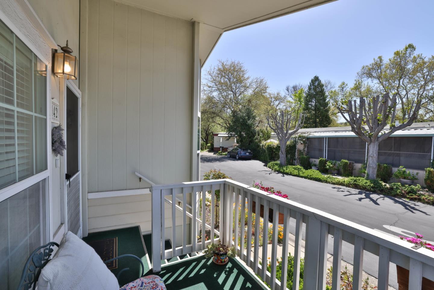 Detail Gallery Image 31 of 35 For 42 Dewey #42,  Morgan Hill,  CA 95037 - 3 Beds | 2 Baths