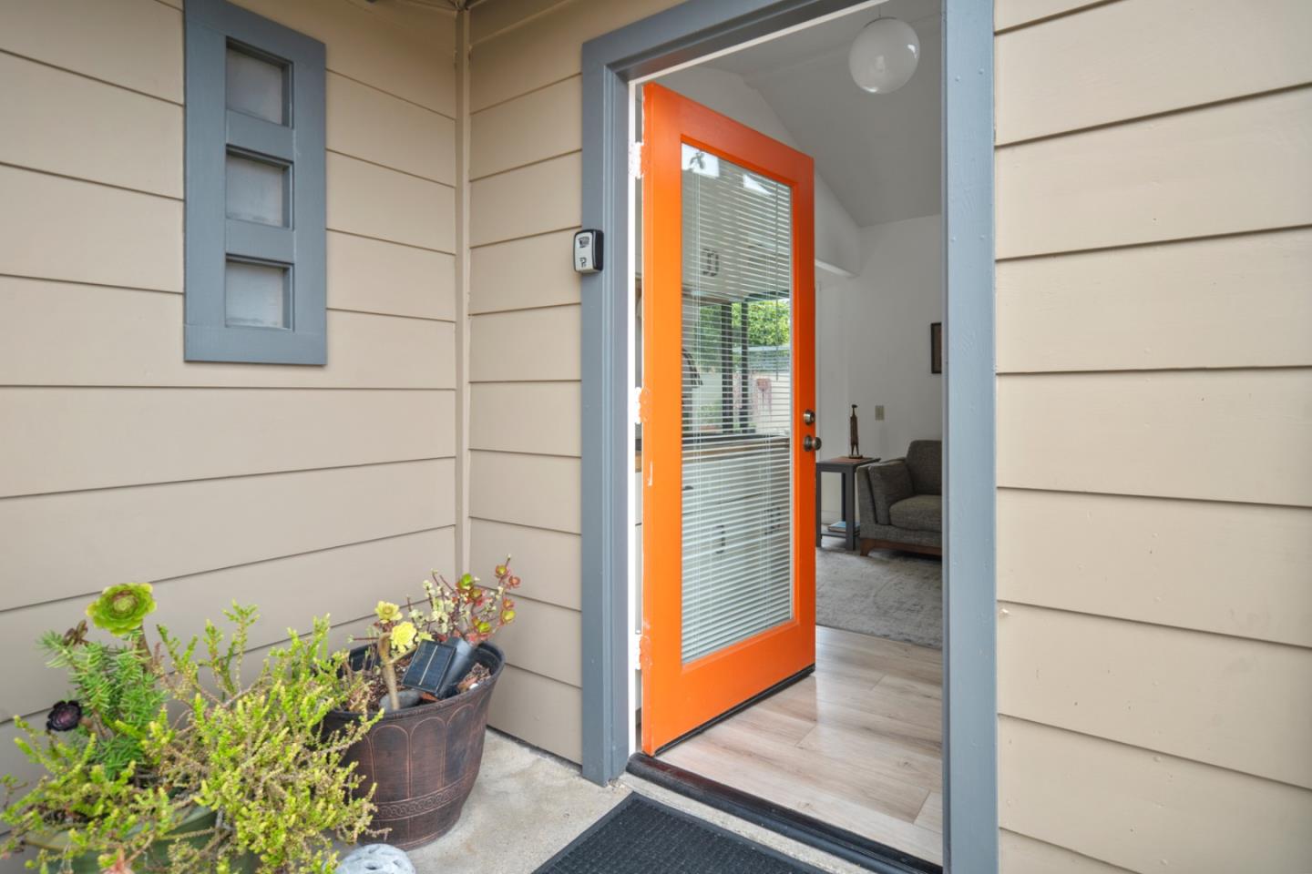 Detail Gallery Image 33 of 55 For 301 Euclid Ave, Monterey,  CA 93940 - 6 Beds | 4 Baths