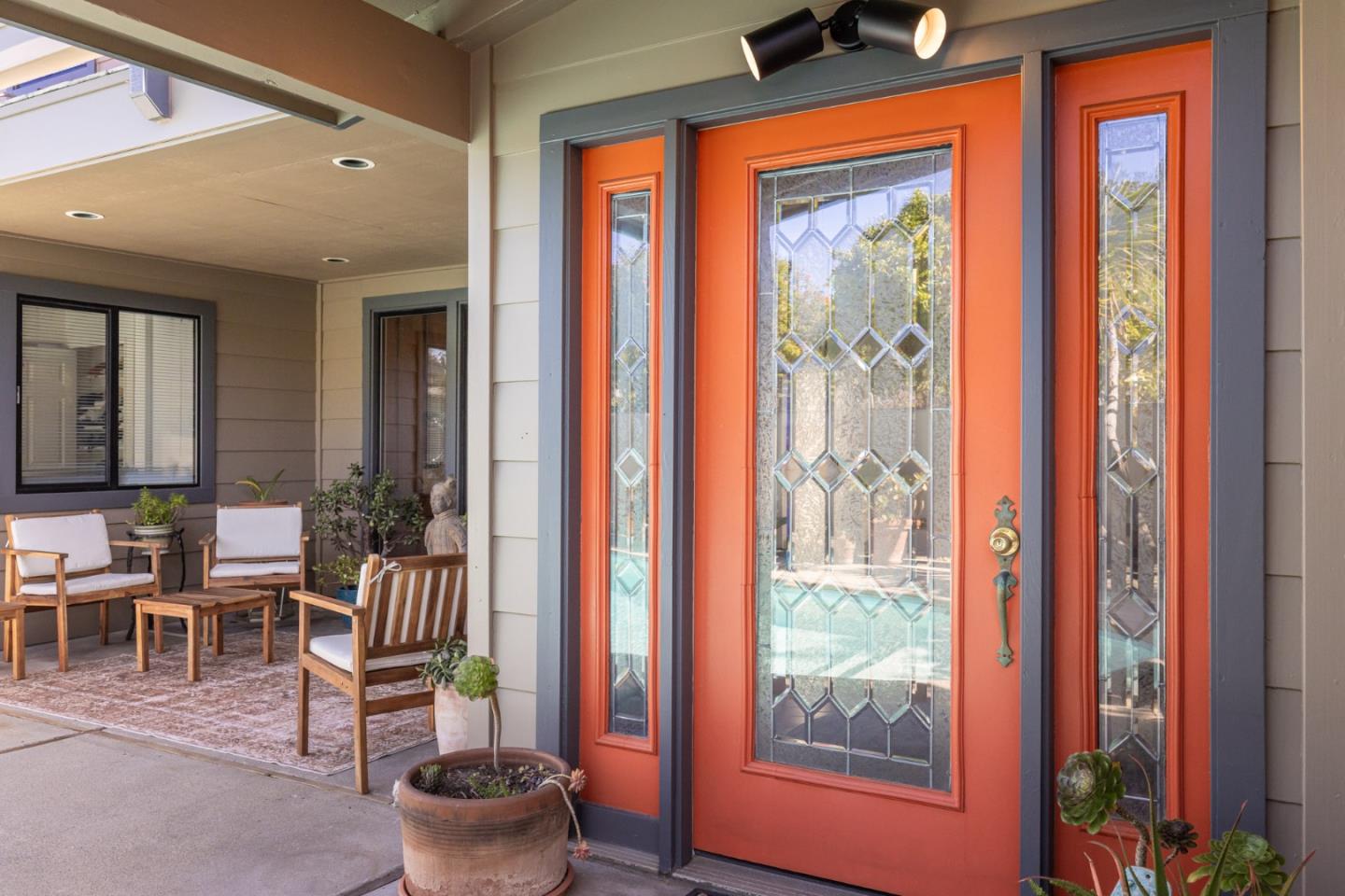 Detail Gallery Image 7 of 55 For 301 Euclid Ave, Monterey,  CA 93940 - 6 Beds | 4 Baths