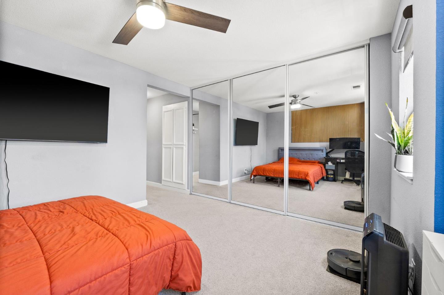 Detail Gallery Image 17 of 33 For 24632 Diamond Ridge Dr, Hayward,  CA 94544 - 2 Beds | 2/1 Baths