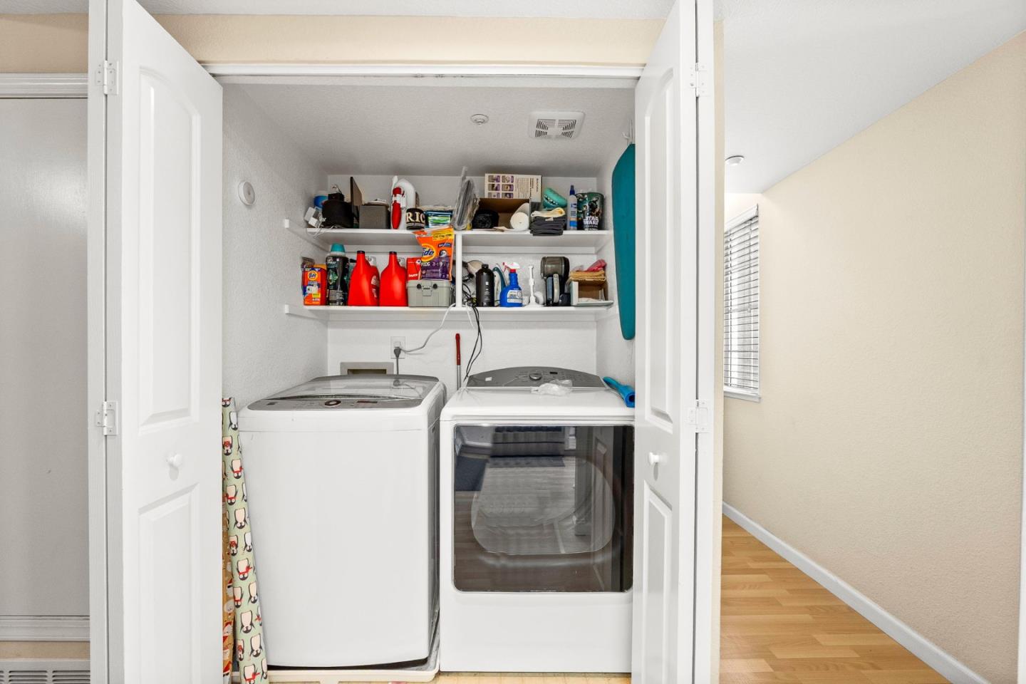 Detail Gallery Image 23 of 33 For 24632 Diamond Ridge Dr, Hayward,  CA 94544 - 2 Beds | 2/1 Baths