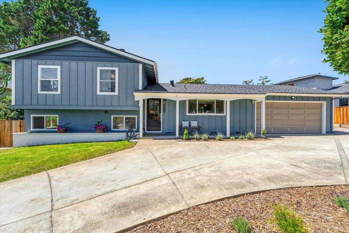 Detail Gallery Image 3 of 52 For 806 Clubhouse Dr, Aptos,  CA 95003 - 4 Beds | 3 Baths