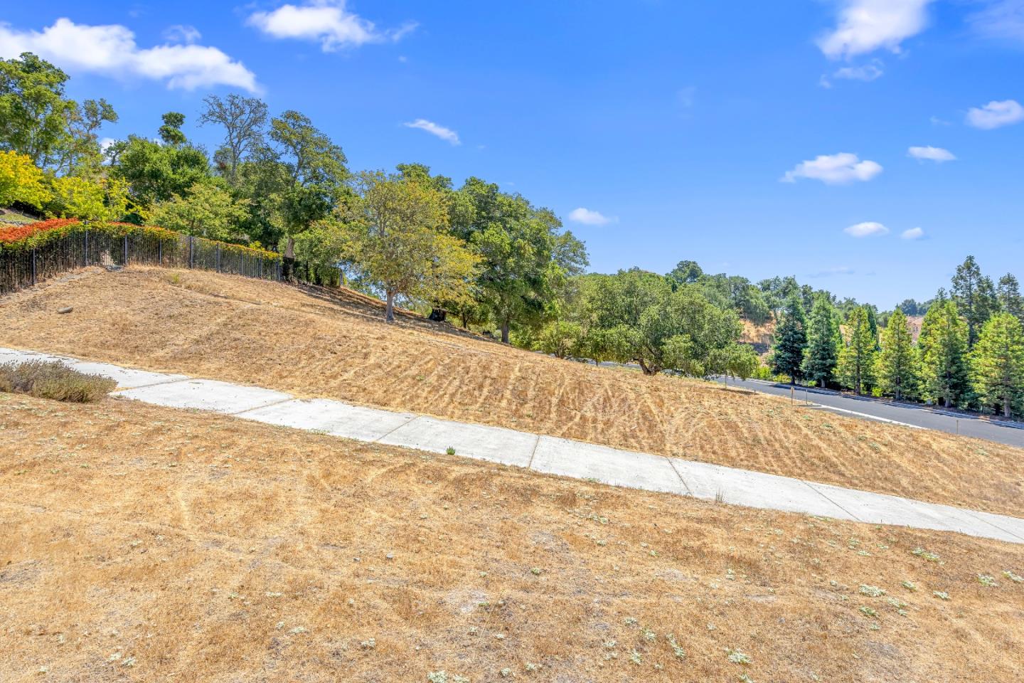 Detail Gallery Image 18 of 19 For 2393 Banyan St, Gilroy,  CA 95020 - – Beds | – Baths