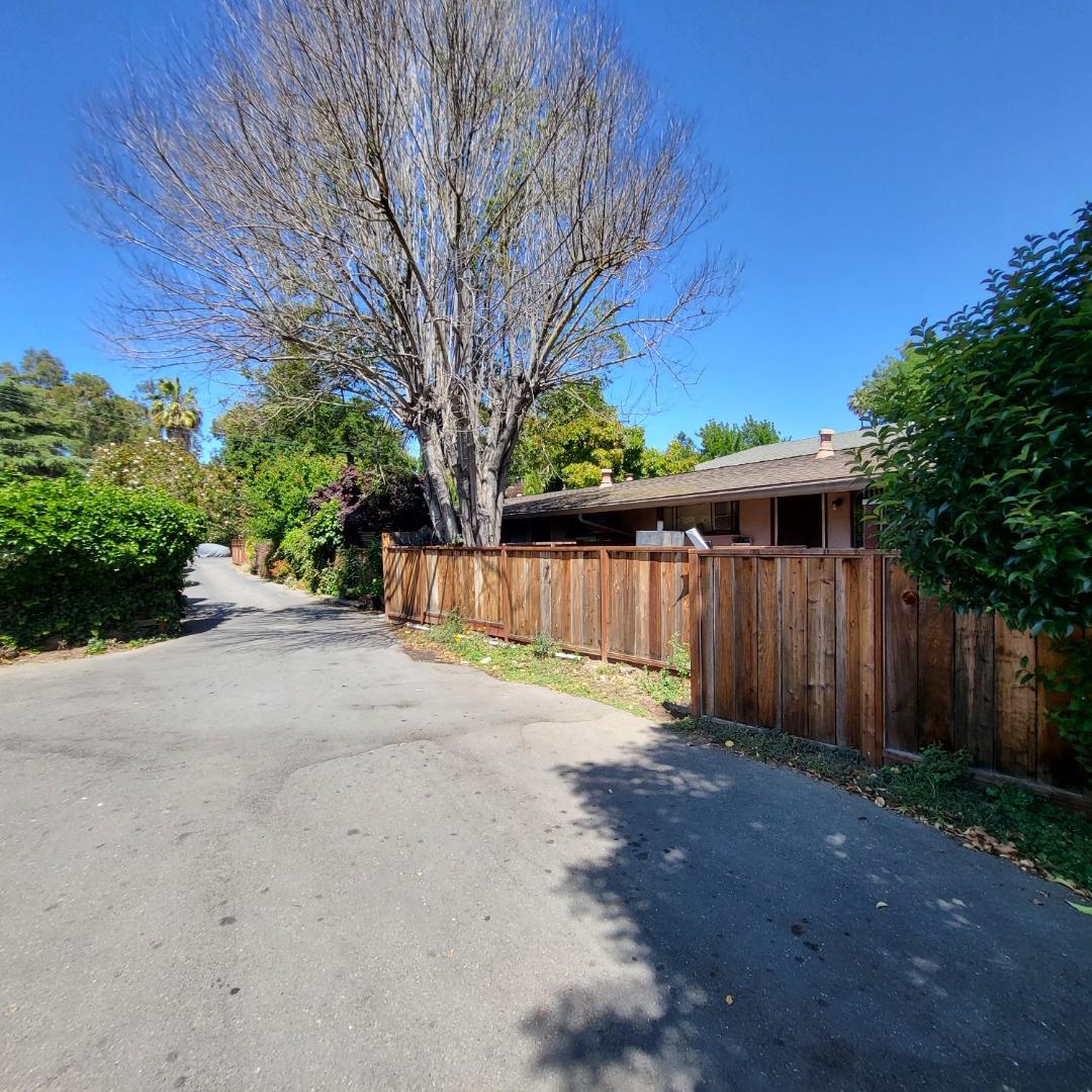 Detail Gallery Image 3 of 14 For 1914 Cooley Ave, East Palo Alto,  CA 94303 - – Beds | – Baths