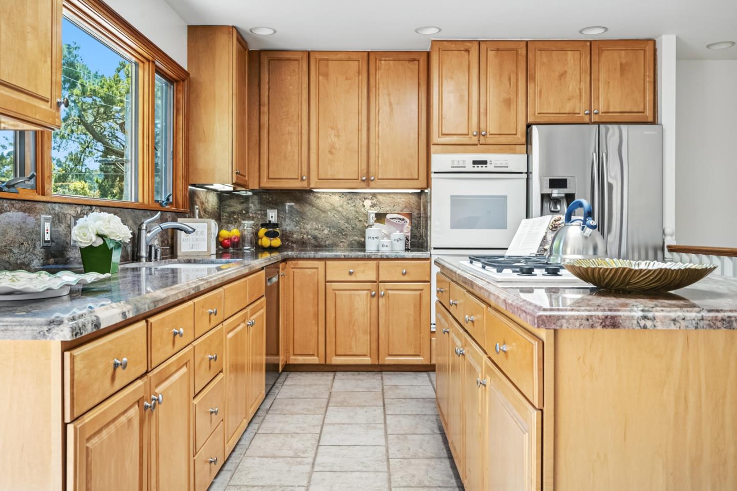 Detail Gallery Image 10 of 35 For 580 Madison Ave, San Bruno,  CA 94066 - 3 Beds | 2 Baths